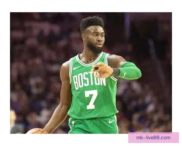 离谱反差拉满布朗吐槽亚历山大判罚却近七战罚球暴涨远超赛季平均引热议